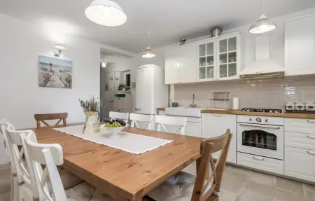 Location Maison 8 personnes à Cesarica - Photo 16