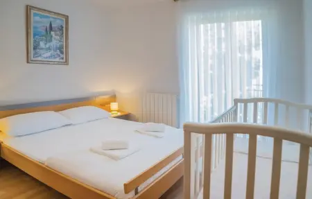 Location Maison 12 personnes à Rastovac - Photo 32