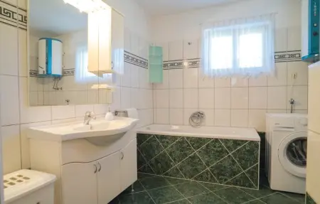 Location Maison 12 personnes à Rastovac - Photo 38