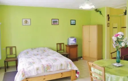 Location Maison 2 personnes à Quettehou - Photo 2