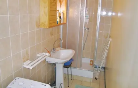 Location Maison 2 personnes à Quettehou - Photo 6