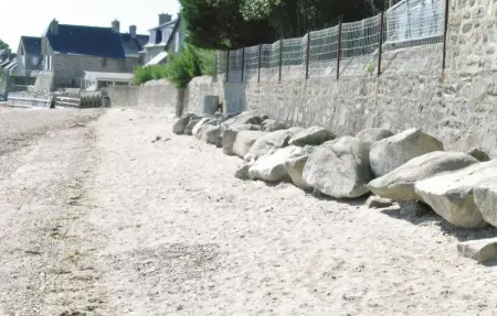 Location Maison 2 personnes à Quettehou - Photo 8