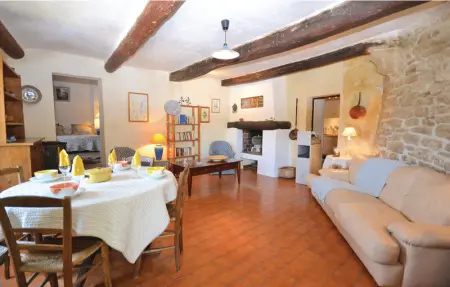 Location Maison 4 personnes à Bonnieux - Photo 1