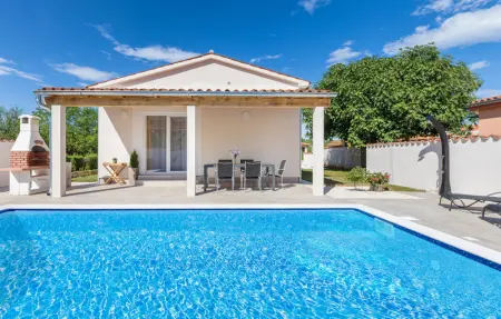 Location Maison 6 personnes à Valbandon - Photo 7