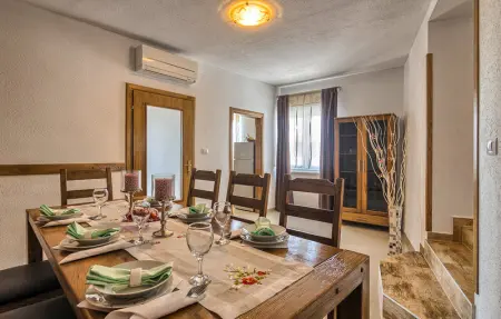 Location Maison 8 personnes à Liznjan - Photo 17