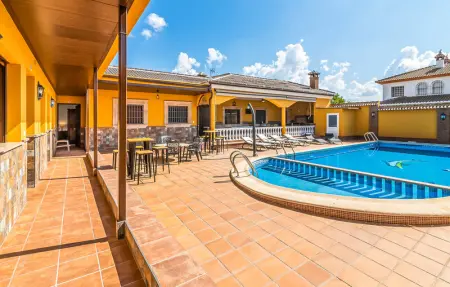 Location Maison 14 personnes à Priego de Cordoba - Photo 9