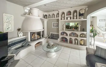 Location Maison 6 personnes à Puisserguier - Photo 1