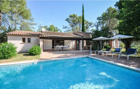 Location Maison 10 personnes à Gonfaron - Photo 9