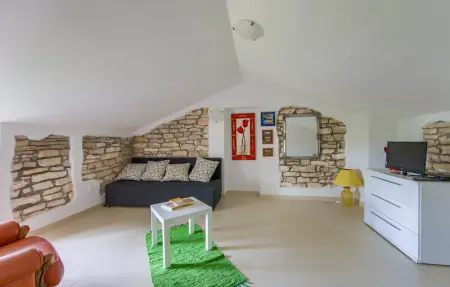 Location Maison 2 personnes à Bale - Photo 1