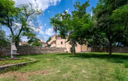 Location Maison 2 personnes à Bale - Photo 9