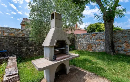 Location Maison 2 personnes à Bale - Photo 10