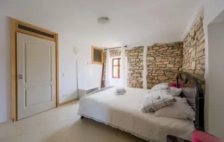 Location Maison 2 personnes à Bale - Photo 17