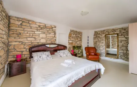 Location Maison 2 personnes à Bale - Photo 18