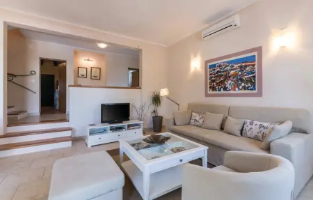 Location Maison 10 personnes à Liznjan - Photo 18