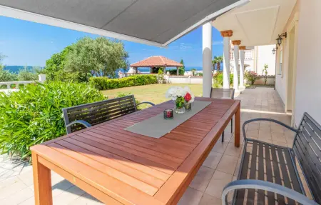 Location Maison 12 personnes à Dramalj - Photo 16