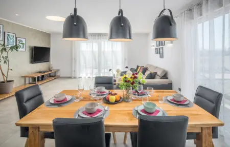 Location Maison 6 personnes à Tinjan - Photo 28