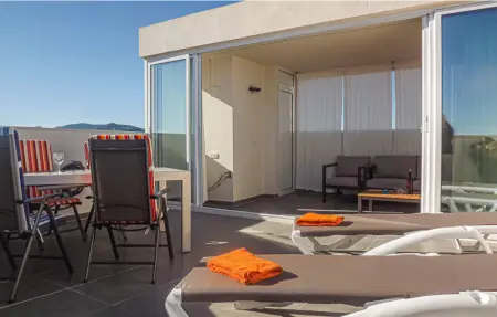 Location Appartement 4 personnes à Piles - Photo 2