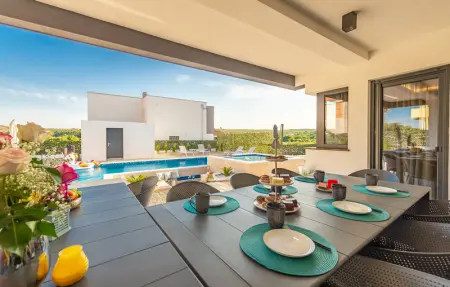 Location Maison 12 personnes à Posedarje - Photo 1