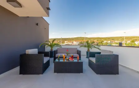 Location Maison 12 personnes à Posedarje - Photo 12