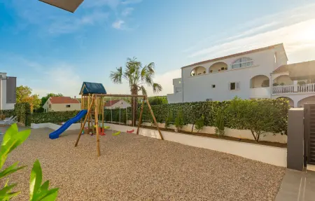 Location Maison 12 personnes à Posedarje - Photo 18