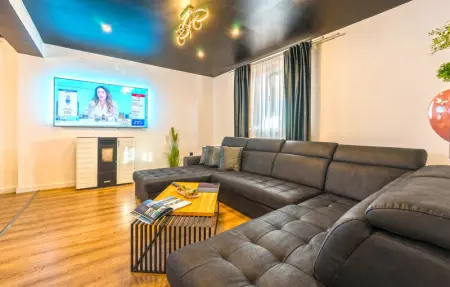 Location Maison 8 personnes à Vir - Photo 3