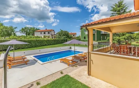 Location Maison 8 personnes à Pazin - Photo 8