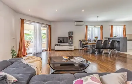 Location Maison 8 personnes à Pazin - Photo 20