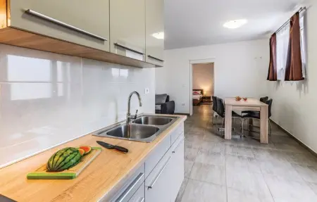 Location Maison 8 personnes à Pazin - Photo 31