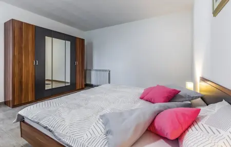 Location Maison 8 personnes à Pazin - Photo 39