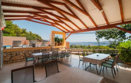 Location Maison 18 personnes à Seget Donji - Photo 11