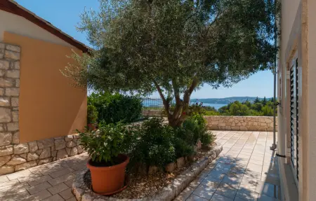 Location Maison 18 personnes à Seget Donji - Photo 17