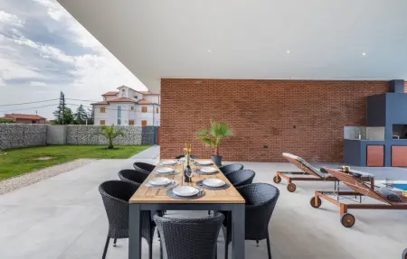 Location Maison 8 personnes à Liznjan - Photo 23