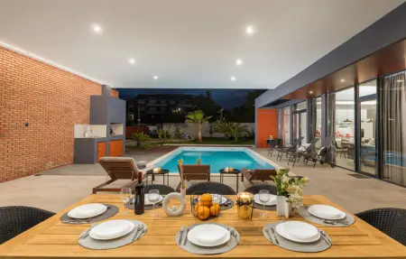 Location Maison 8 personnes à Liznjan - Photo 29