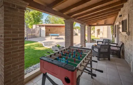 Location Maison 8 personnes à Tinjan - Photo 2