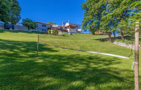 Location Maison 8 personnes à Tinjan - Photo 6