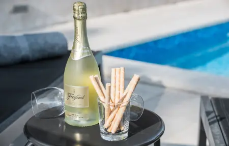 Location Maison 8 personnes à Tinjan - Photo 10