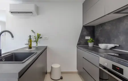 Location Maison 8 personnes à Glavani - Photo 14