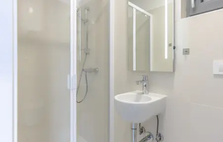 Location Maison 8 personnes à Glavani - Photo 24