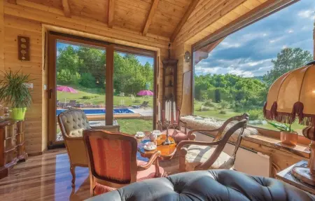 Location Maison 6 personnes à Gospic - Photo 2