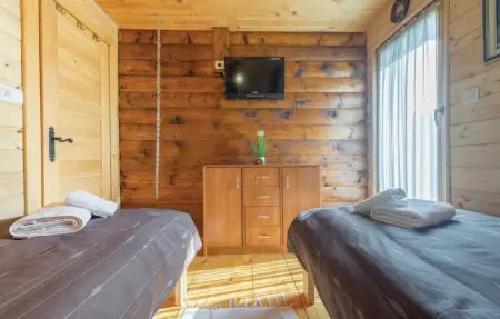 Location Maison 6 personnes à Gospic - Photo 45