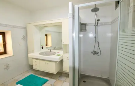 Location Maison 6 personnes à Bourg Saint Andéol - Photo 30