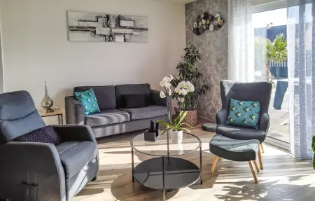 Location Maison 6 personnes à Milizac - Photo 1