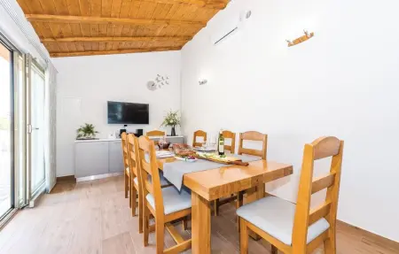 Location Maison 7 personnes à Drnis - Photo 20