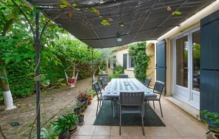 Location Maison 8 personnes à Rochefort du Gard - Photo 7