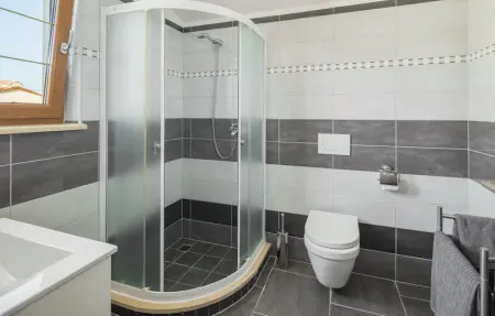 Location Maison 6 personnes à Liznjan - Photo 24