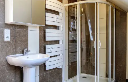 Location Maison 8 personnes à Saint Germain Sur Ay - Photo 27