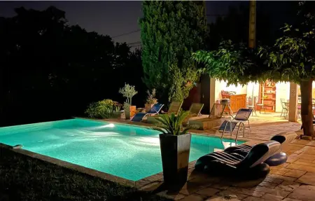 Location Maison 8 personnes à Eyguieres - Photo 11