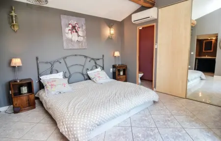 Location Maison 8 personnes à Eyguieres - Photo 31