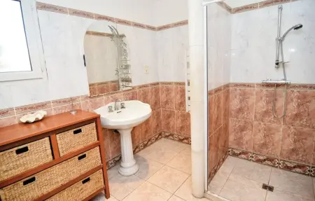 Location Maison 8 personnes à Eyguieres - Photo 33