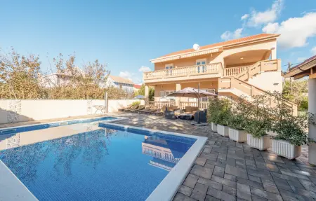 Location Maison 10 personnes à Bibinje - Photo 16